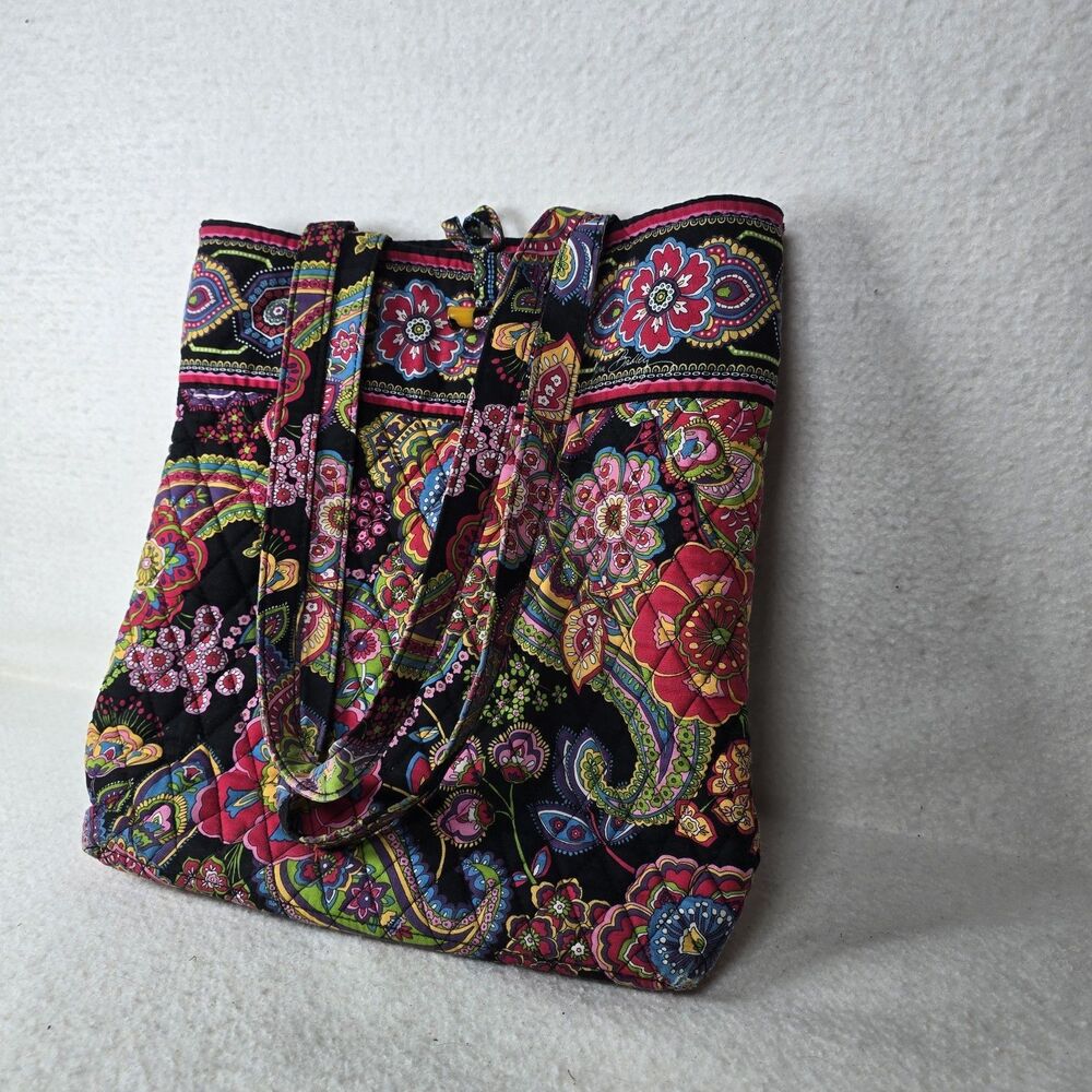 Vera Bradley Cotton Quilted Symphony In Hue Tote Bag RETIRED - Picture 2 of 6